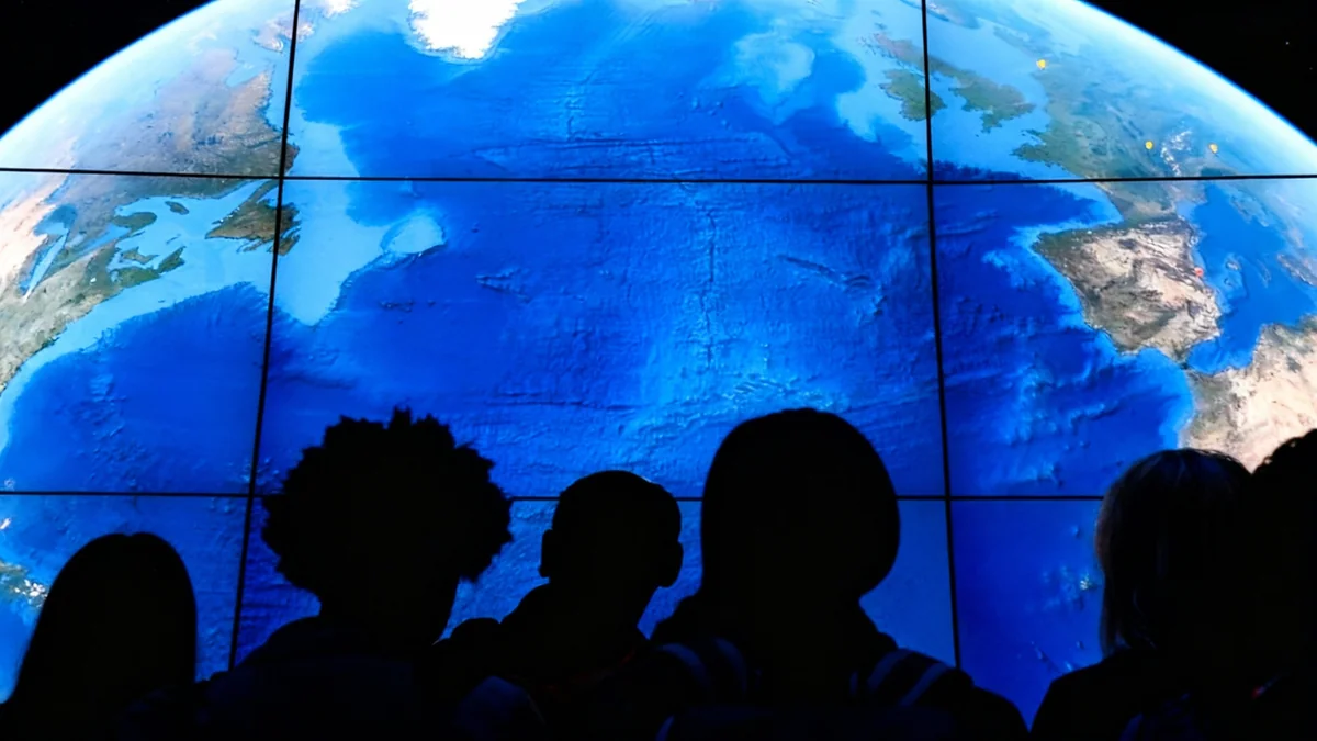 Google Earth se dote d'un chatbot IA pour le climat